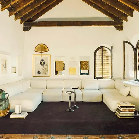 Historic Riad Alhambra Townhouse Holiday home *