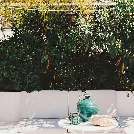 Historic Riad Alhambra Townhouse *