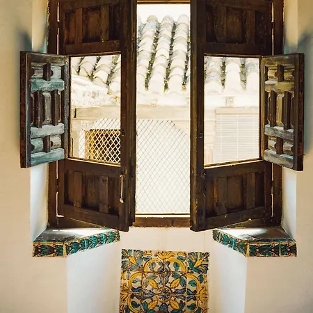 Historic Alhambra Townhouse * Granada