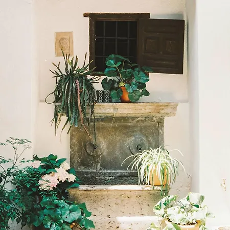 Historic Alhambra Townhouse * Granada