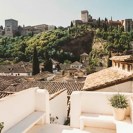 Casa de Férias Historic Alhambra Townhouse
